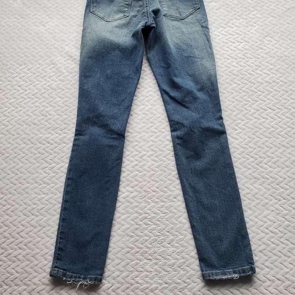 Jessica Simpson Infinate Slim Straight Distressed High-Waist Size 24 - Picture 12 of 12